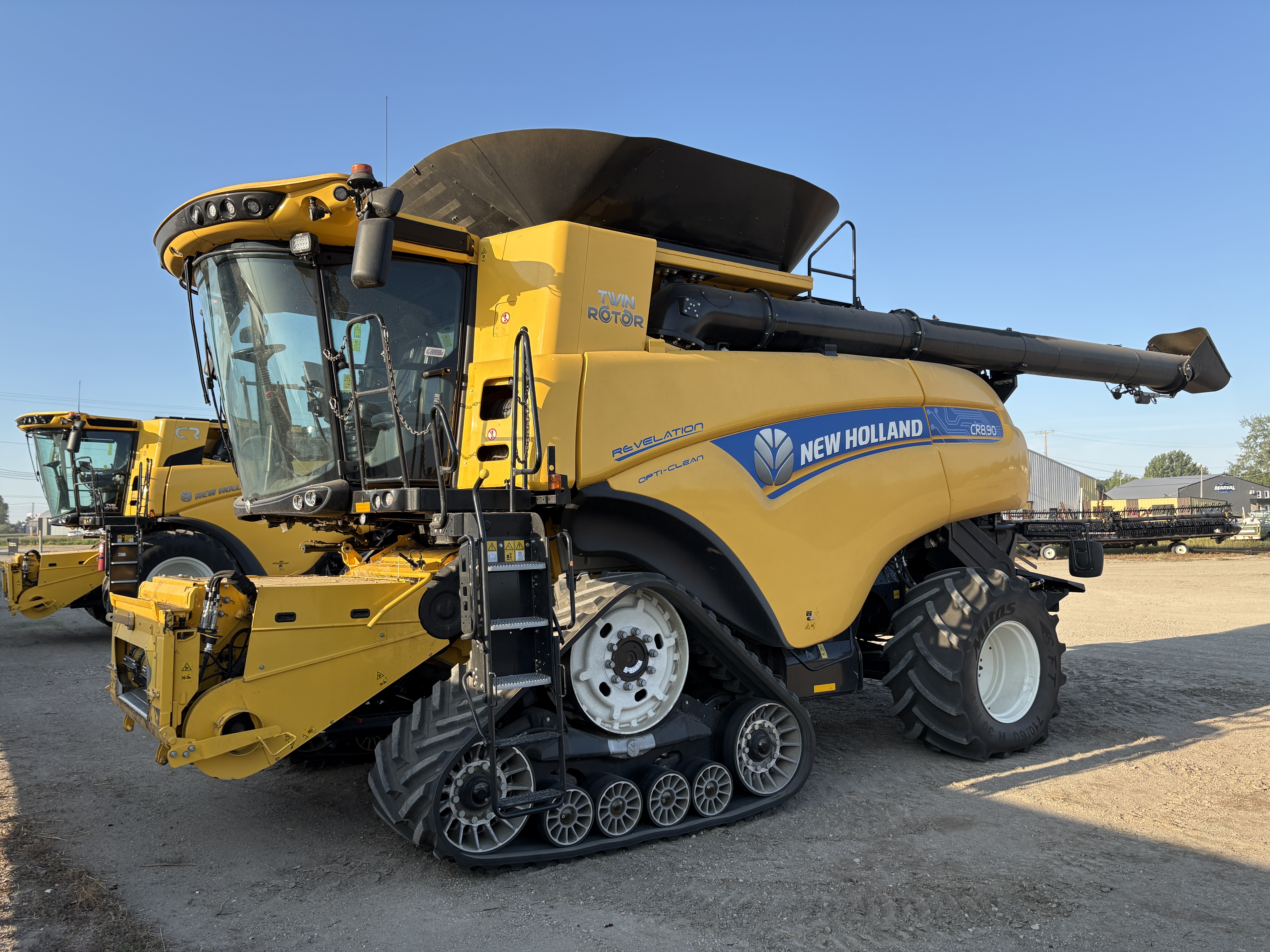2021 New Holland CR8.90Z Combine