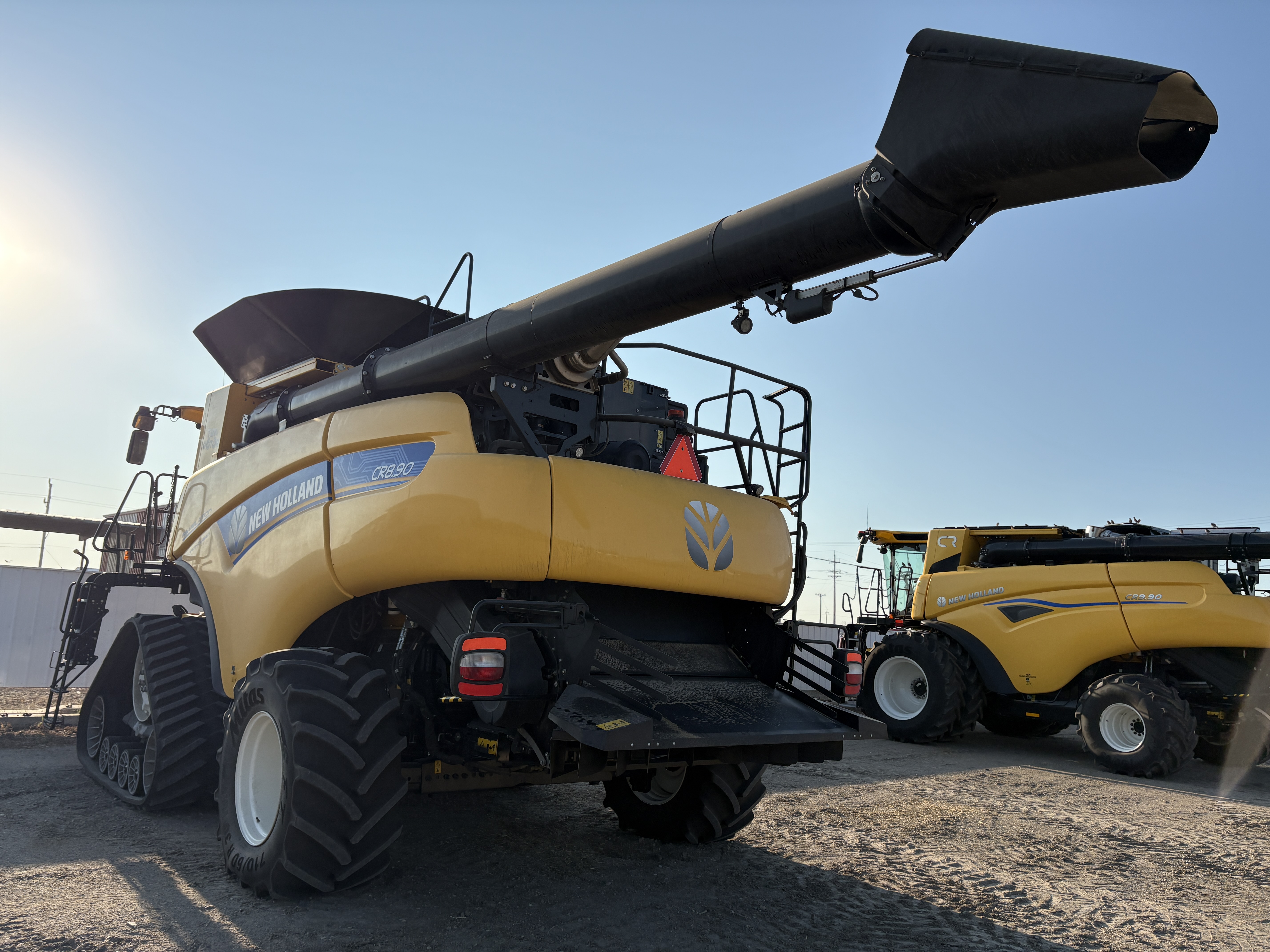 2021 New Holland CR8.90Z Combine