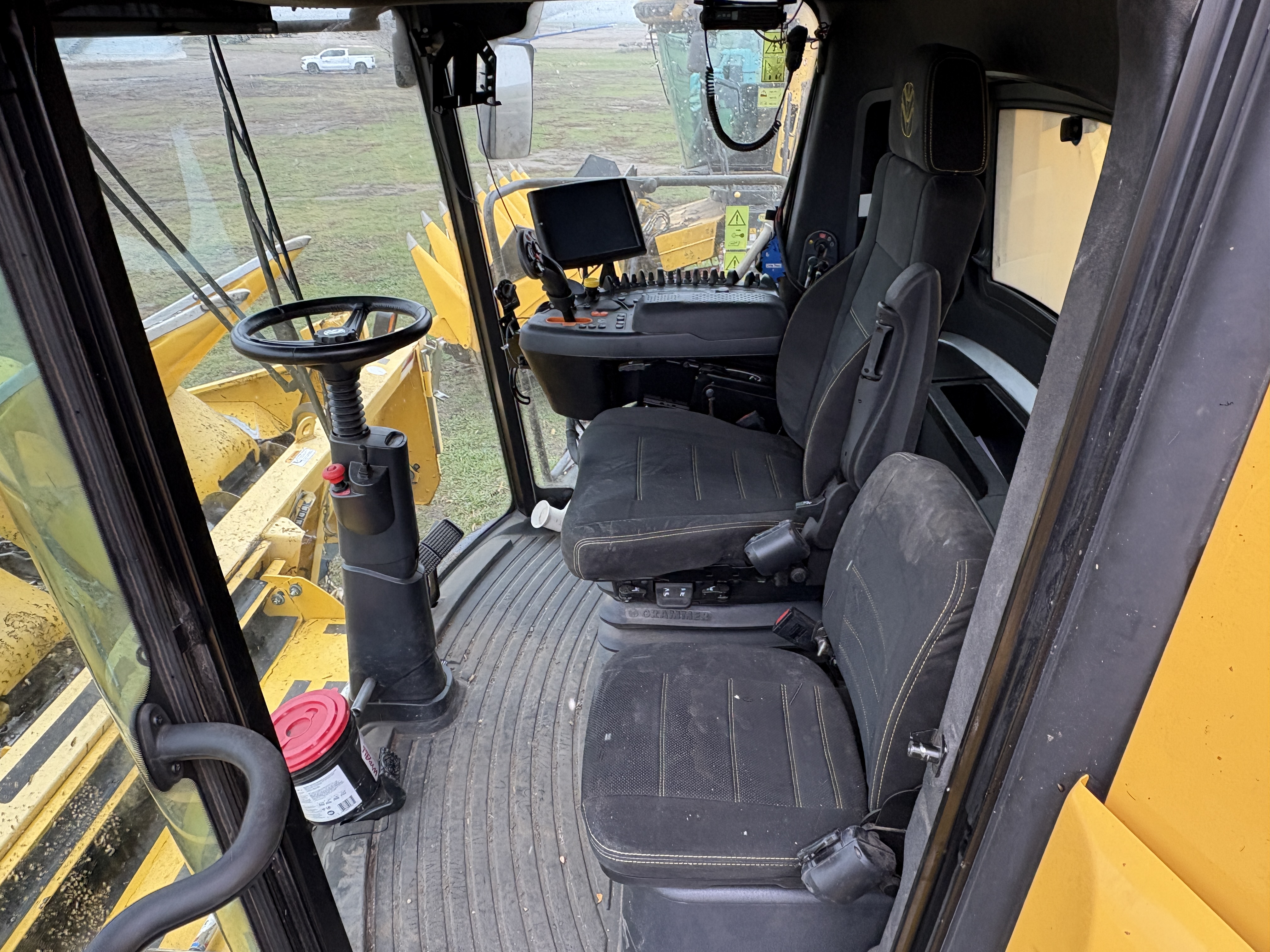 2024 New Holland CX8.80 Combine