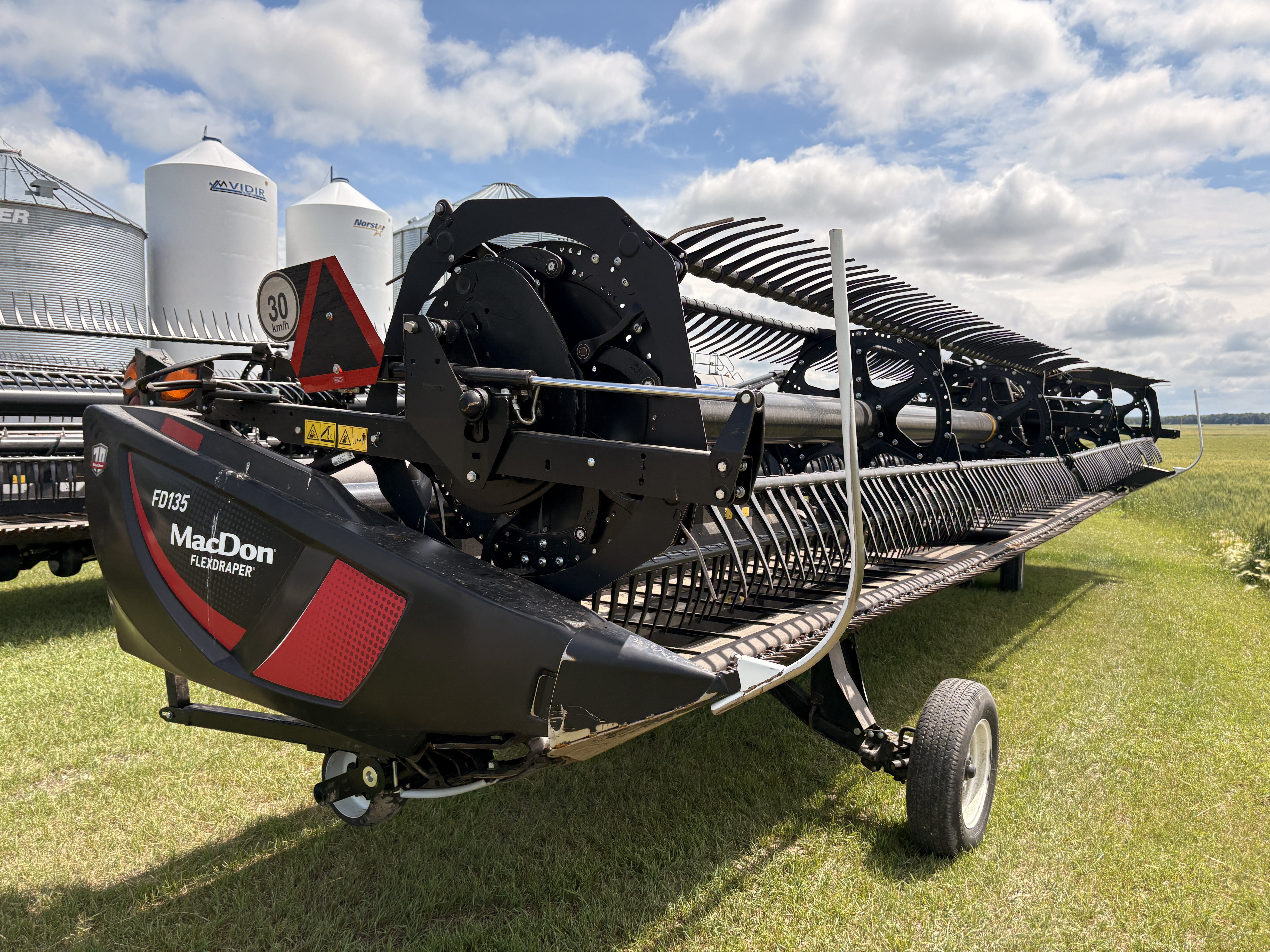 2019 MacDon FD135 Header Draper Flex