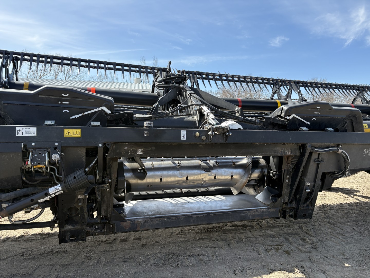 2018 MacDon FD140 Header Draper Flex