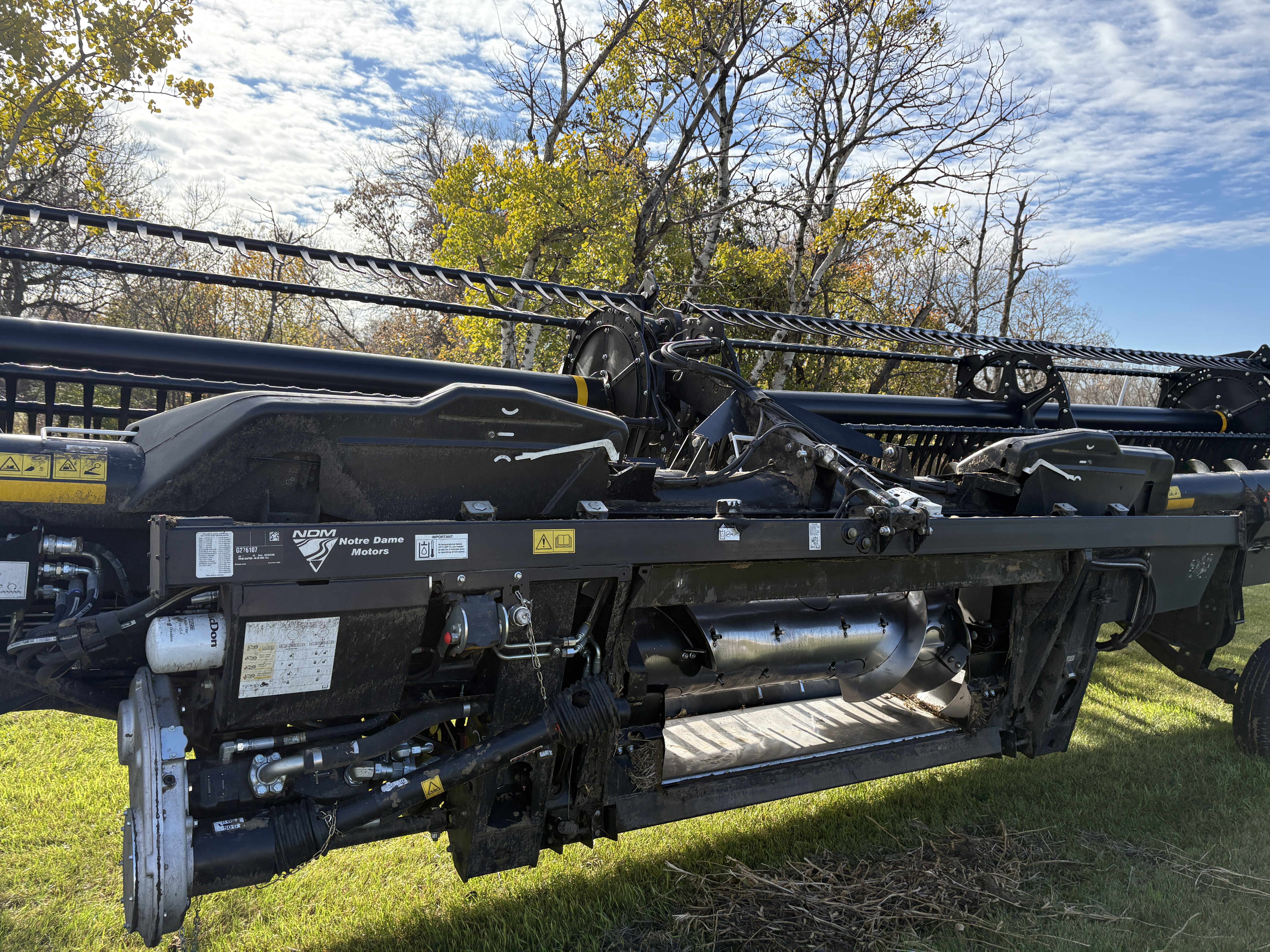 2018 MacDon FD135 Header Draper Flex