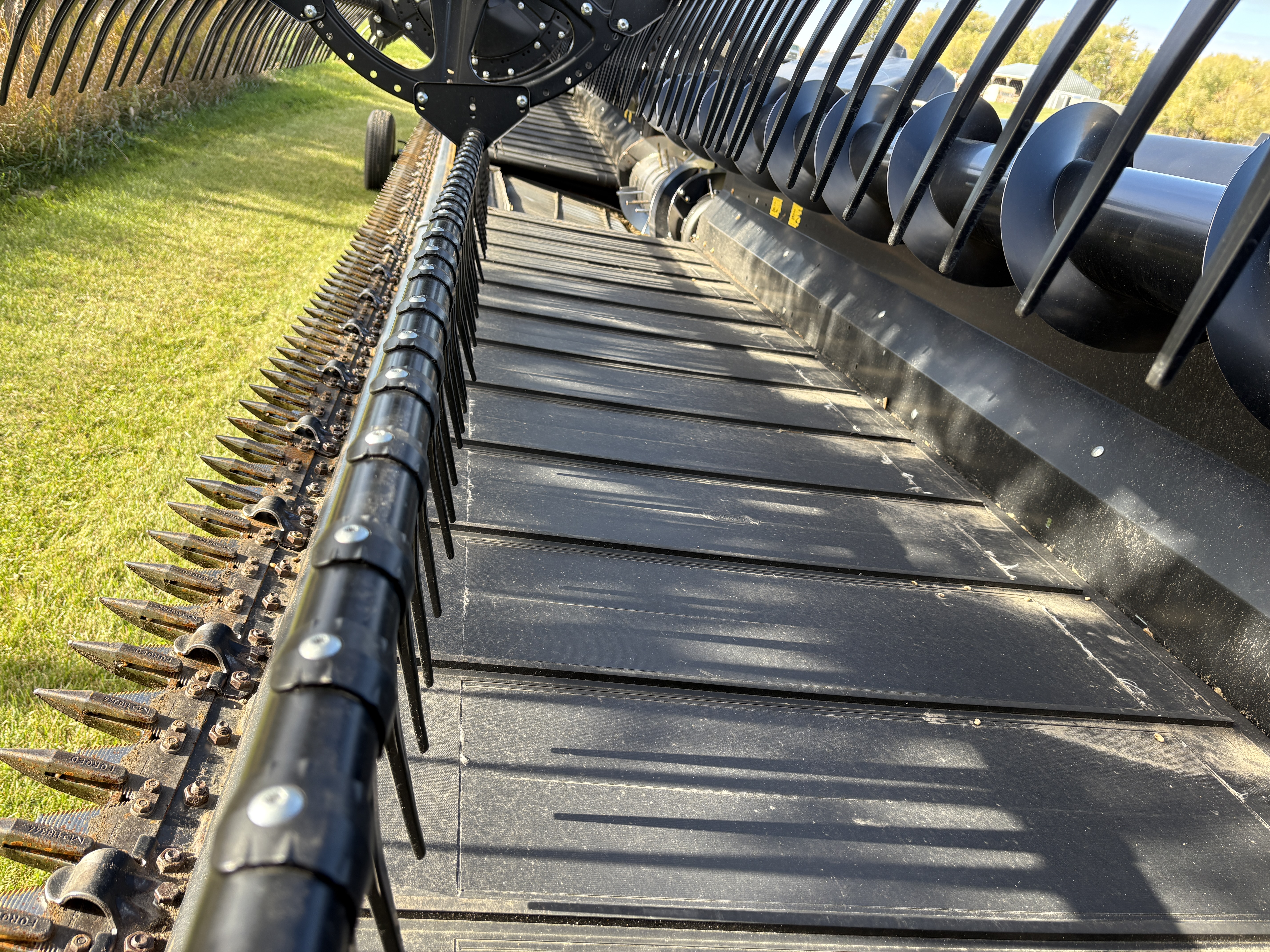 2018 MacDon FD135 Header Draper Flex