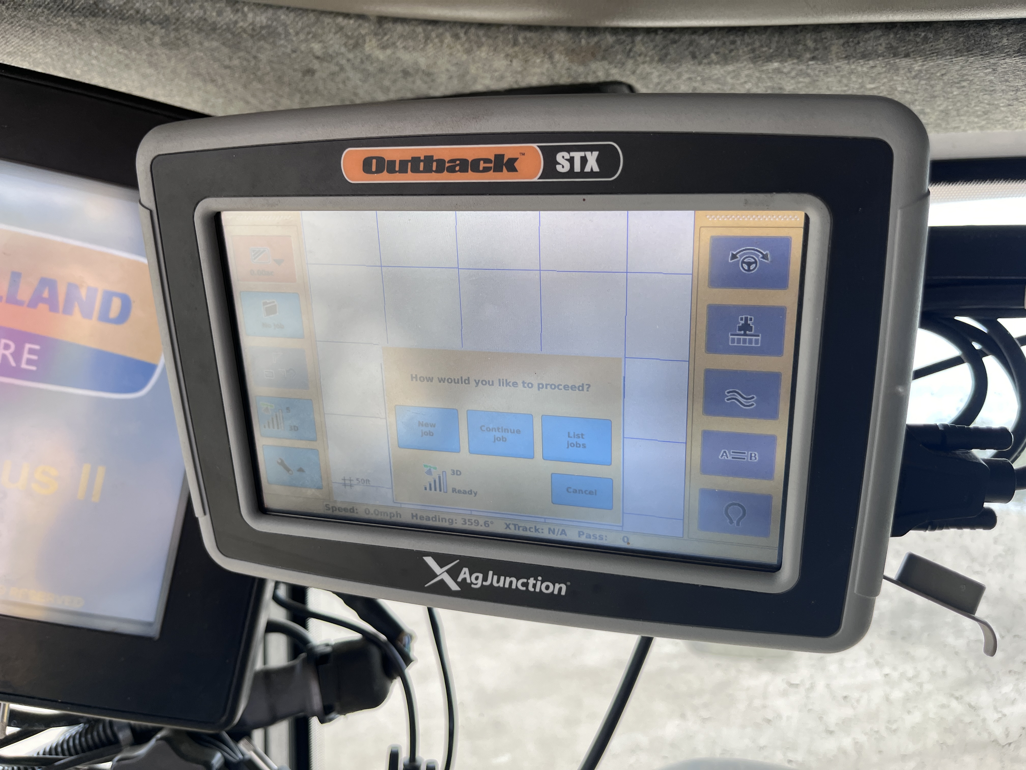 2009 New Holland CR9080 Combine