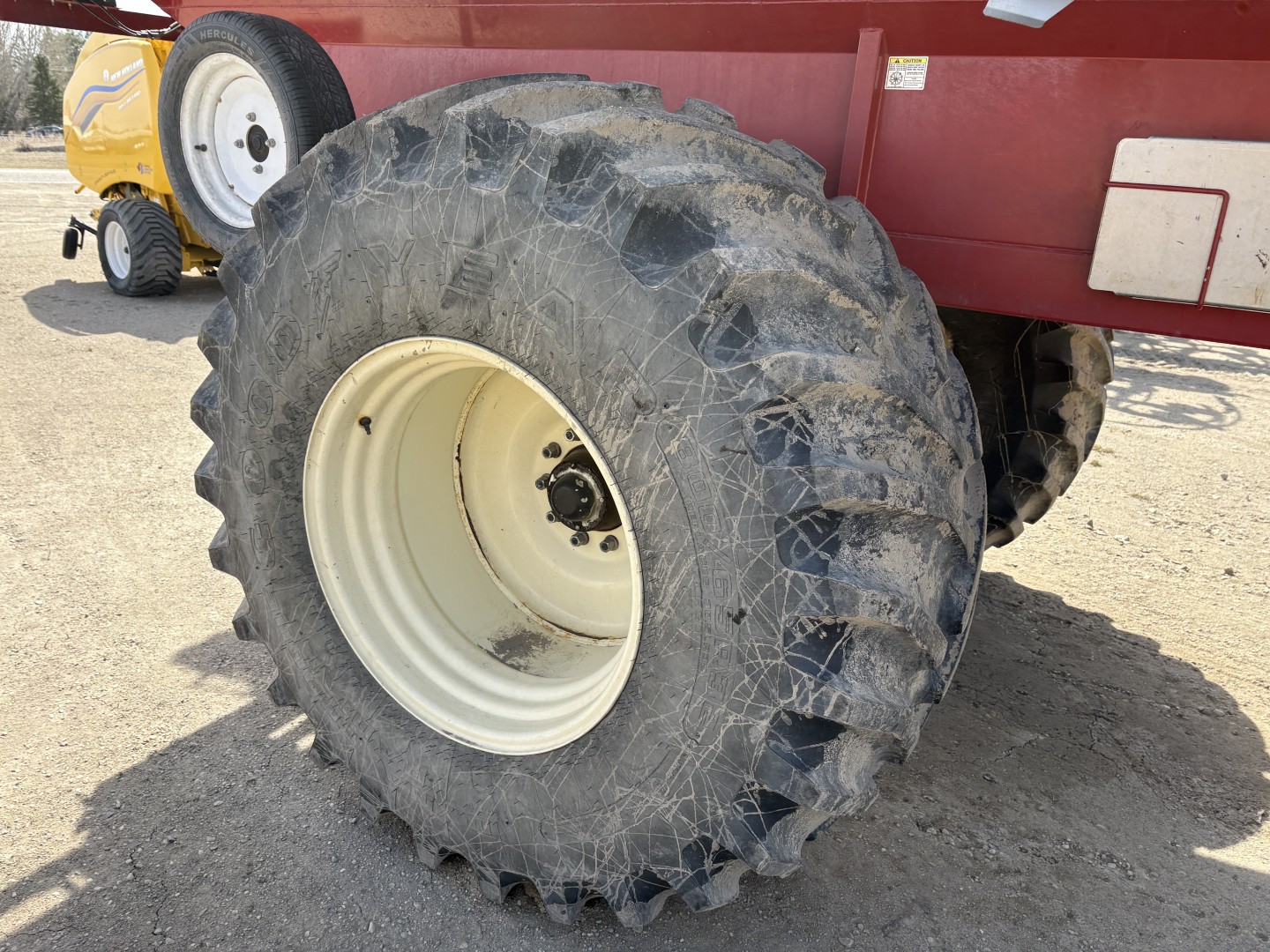 2017 Valmar 8611 Fertilizer Spreader