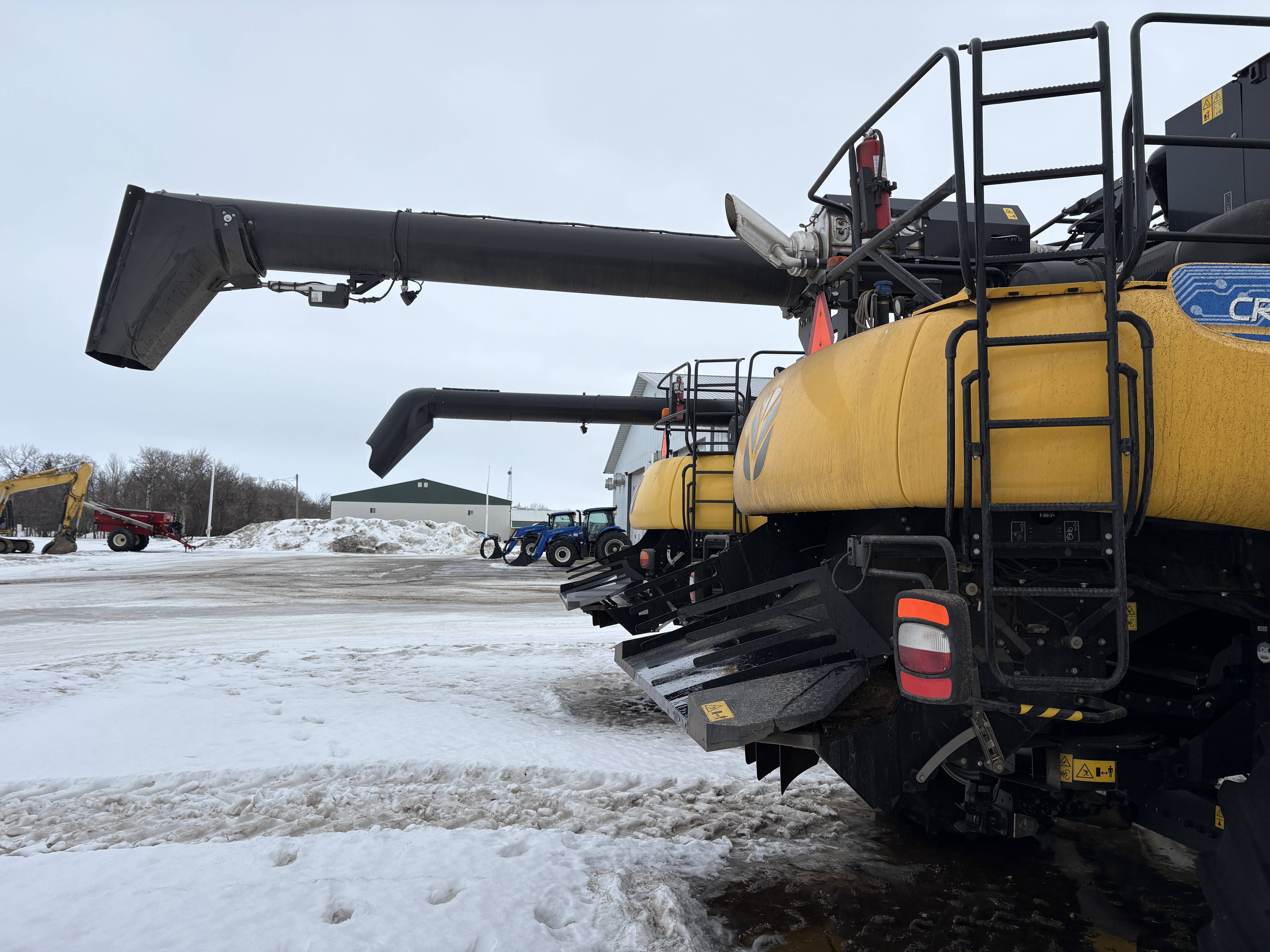 2021 New Holland CR9.90Z Combine