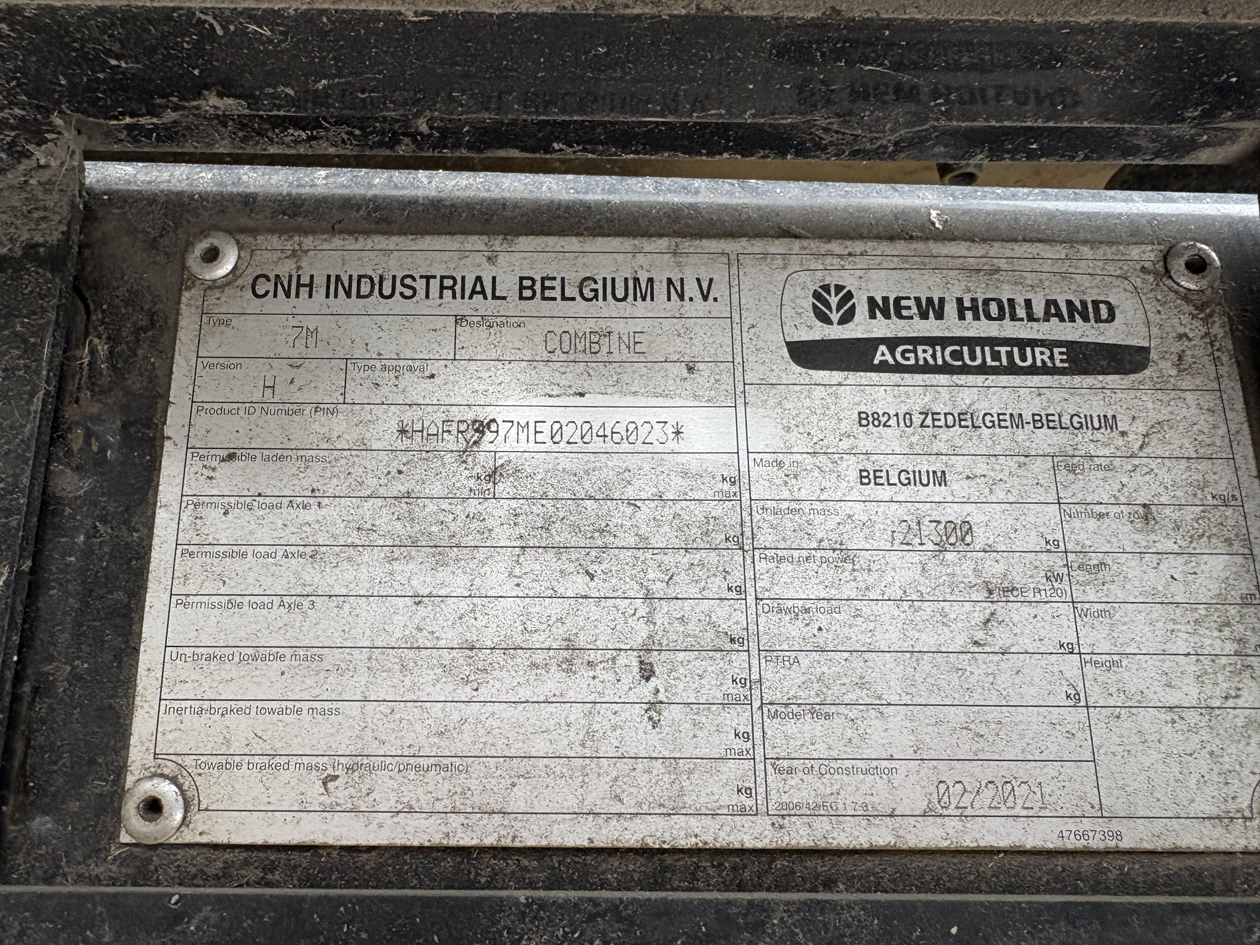 2021 New Holland CR9.90Z Combine