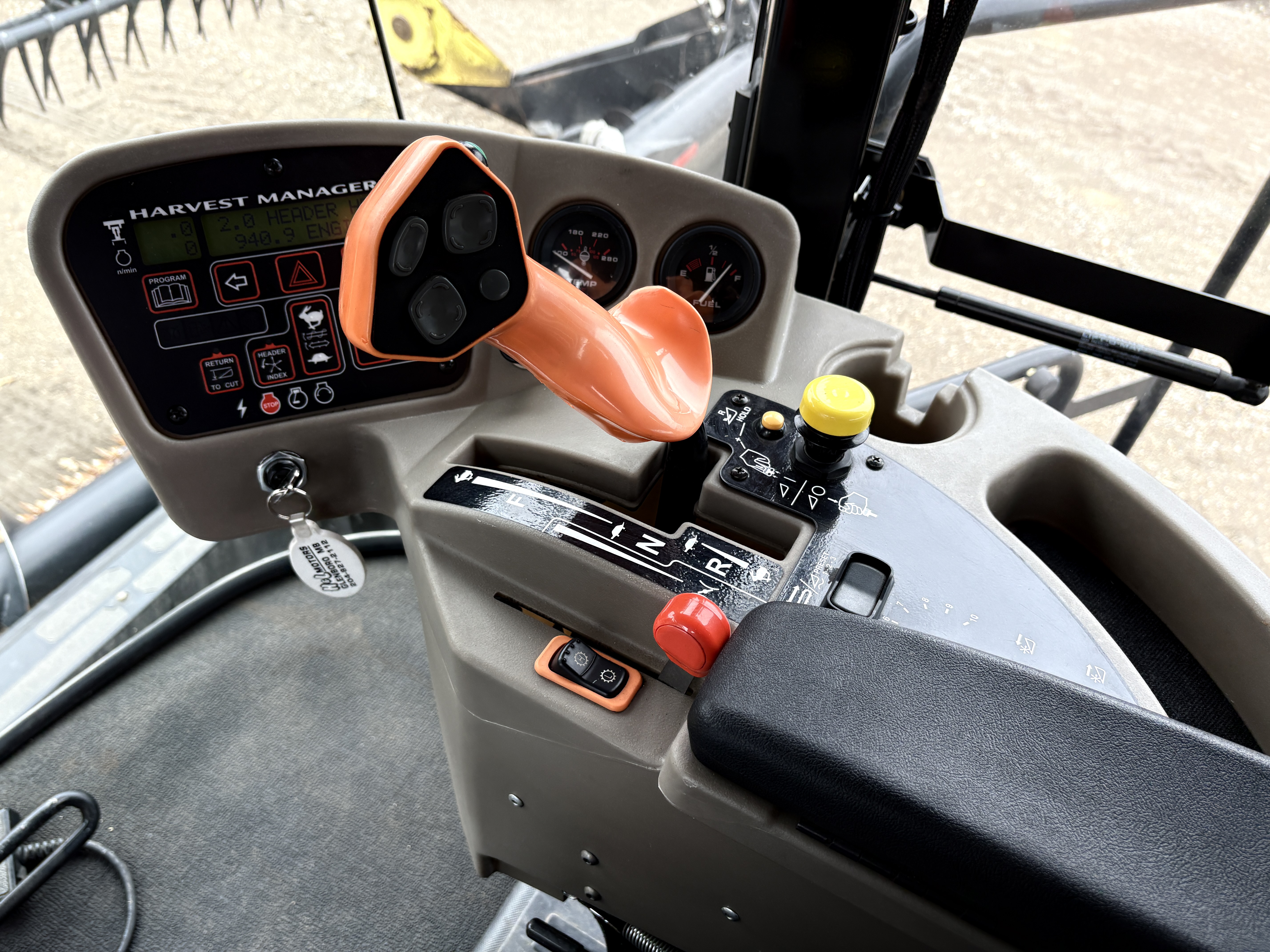 2013 MacDon M155 Windrower