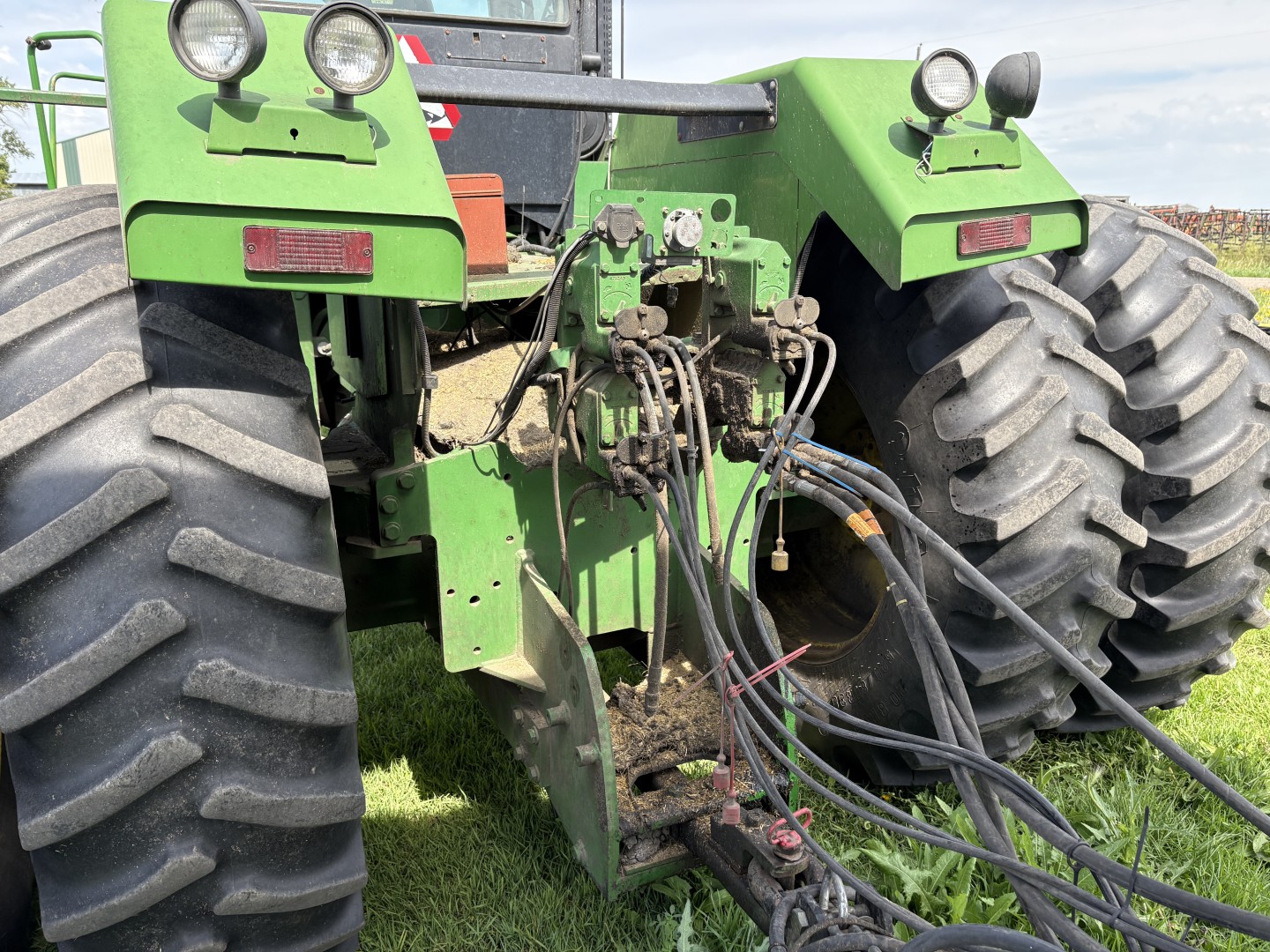 1990 John Deere 8760 Tractor 4WD