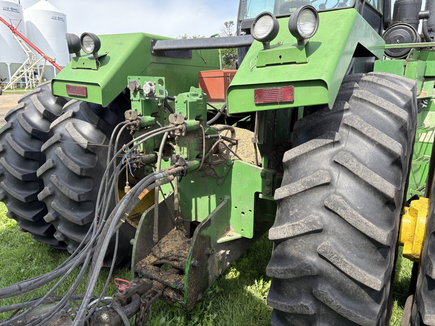 1990 John Deere 8760 Tractor 4WD