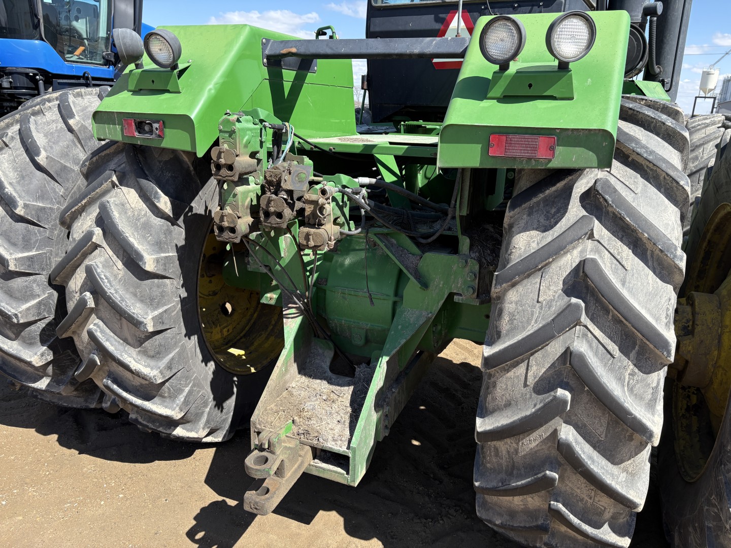 1994 John Deere 8870 Tractor 4WD