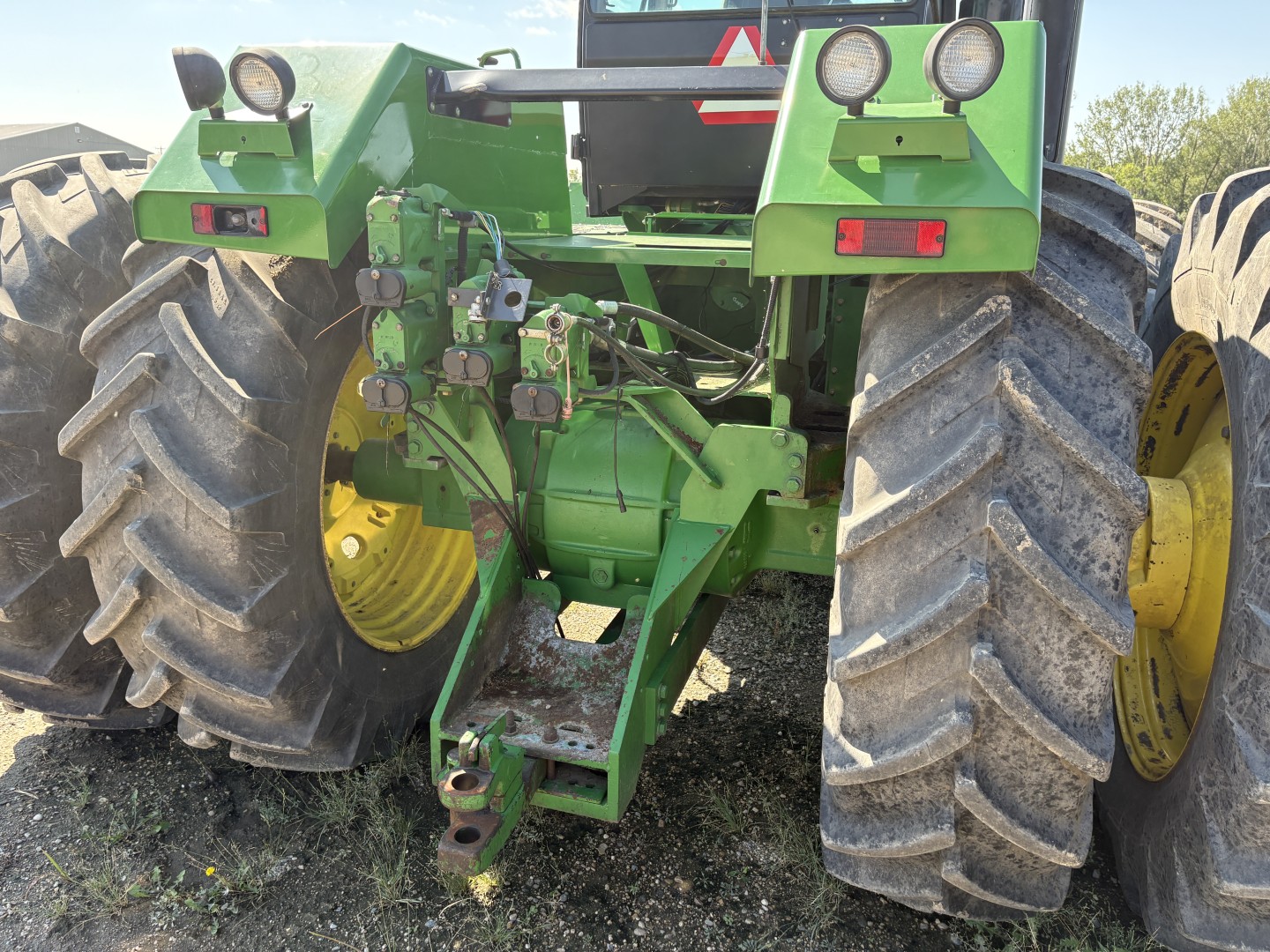 1994 John Deere 8870 Tractor 4WD