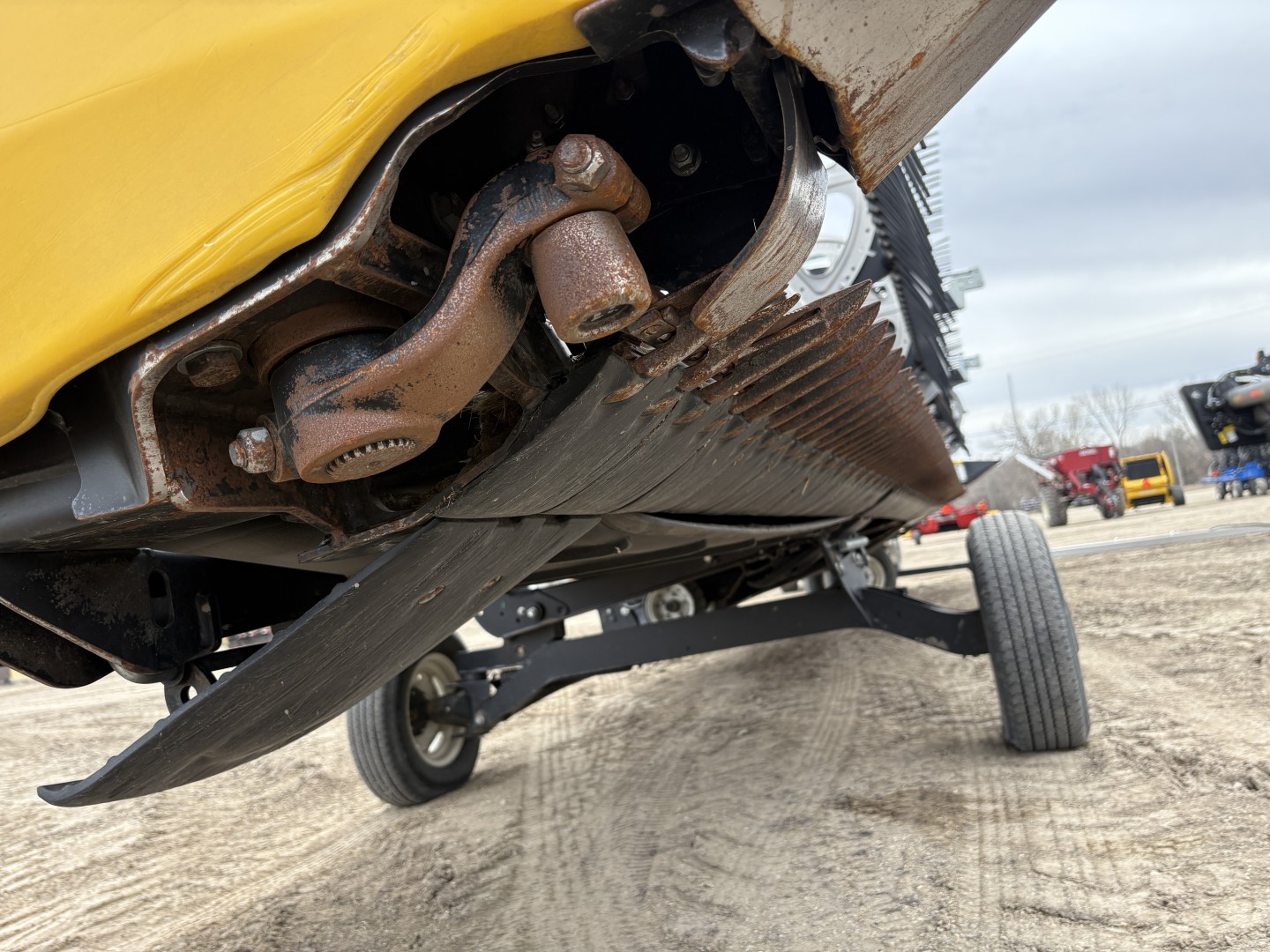 2023 MacDon FD240 Header Draper Flex