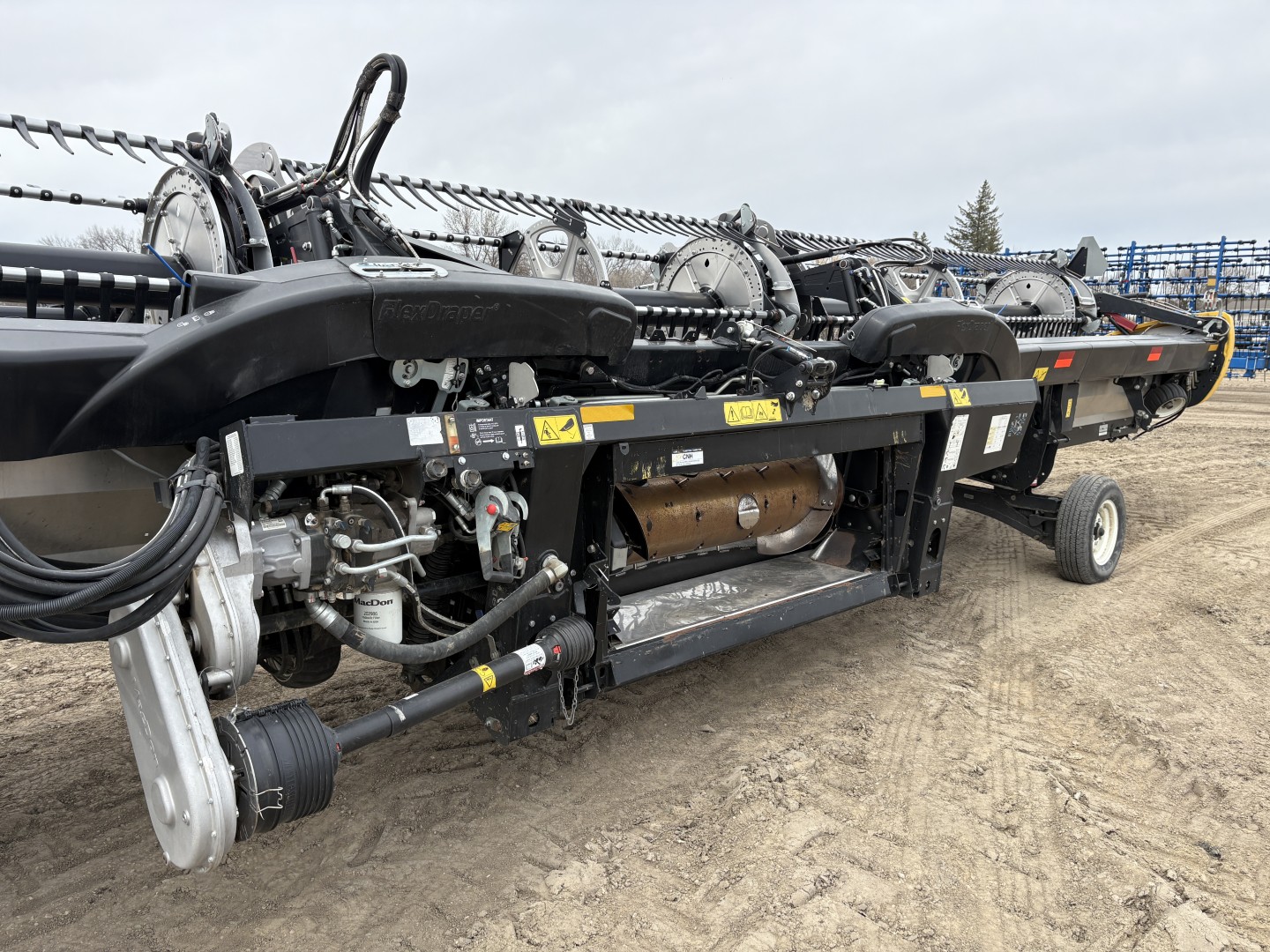 2023 MacDon FD240 Header Draper Flex