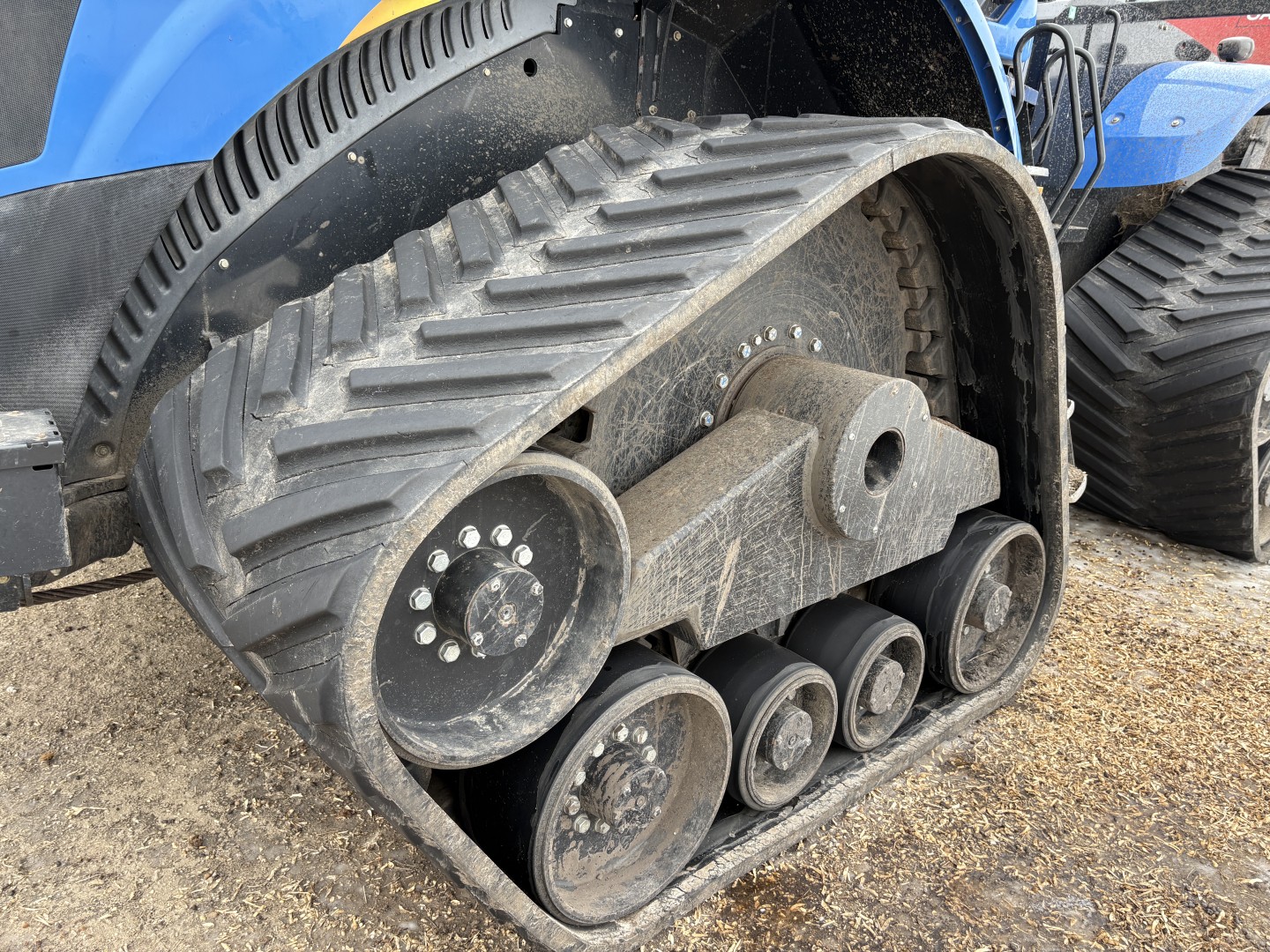 2014 New Holland T9.615 Tractor Rubber Track