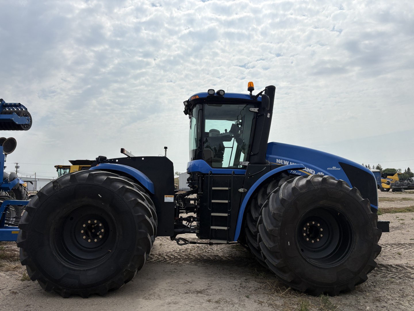 2014 New Holland T9.615 Tractor 4WD