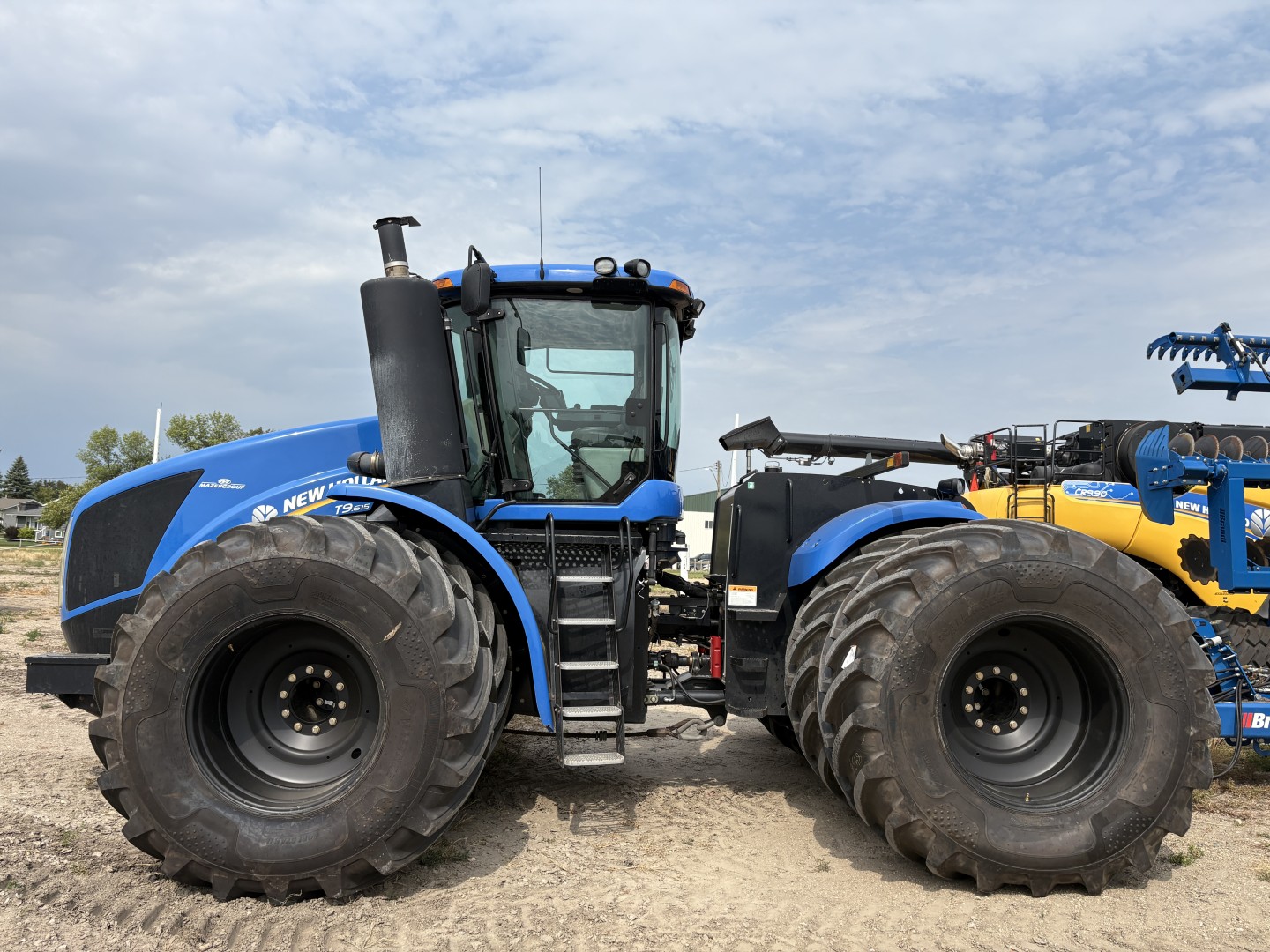 2014 New Holland T9.615 Tractor 4WD