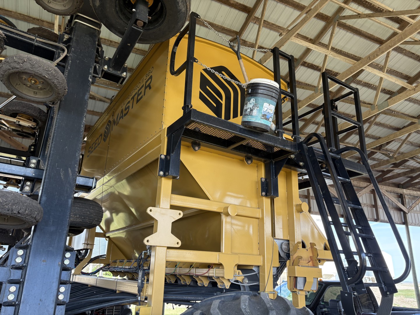 2017 Seed Master 6012 Air Drill