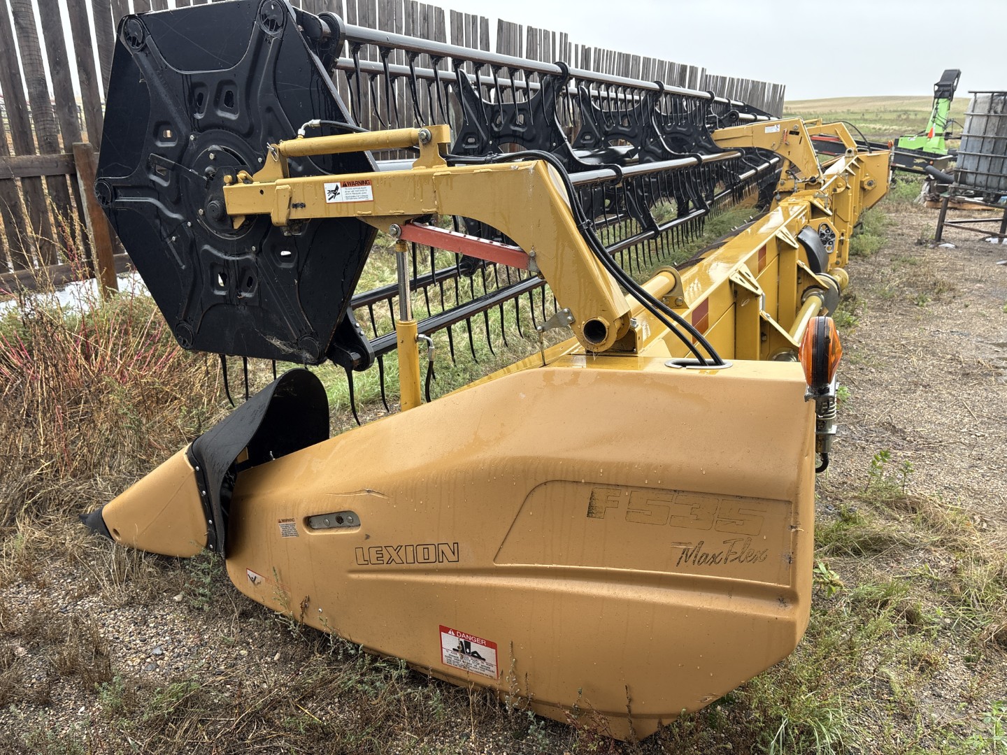 2006 Caterpillar F535 Header Flex