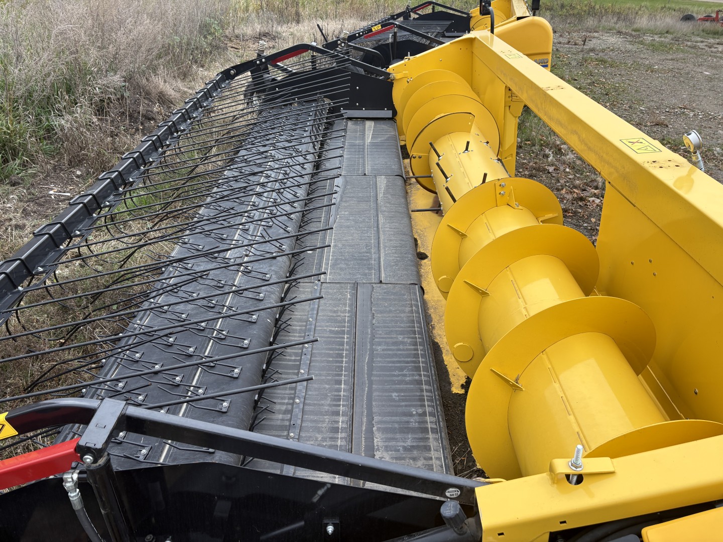2025 New Holland 790CP Header Pickup