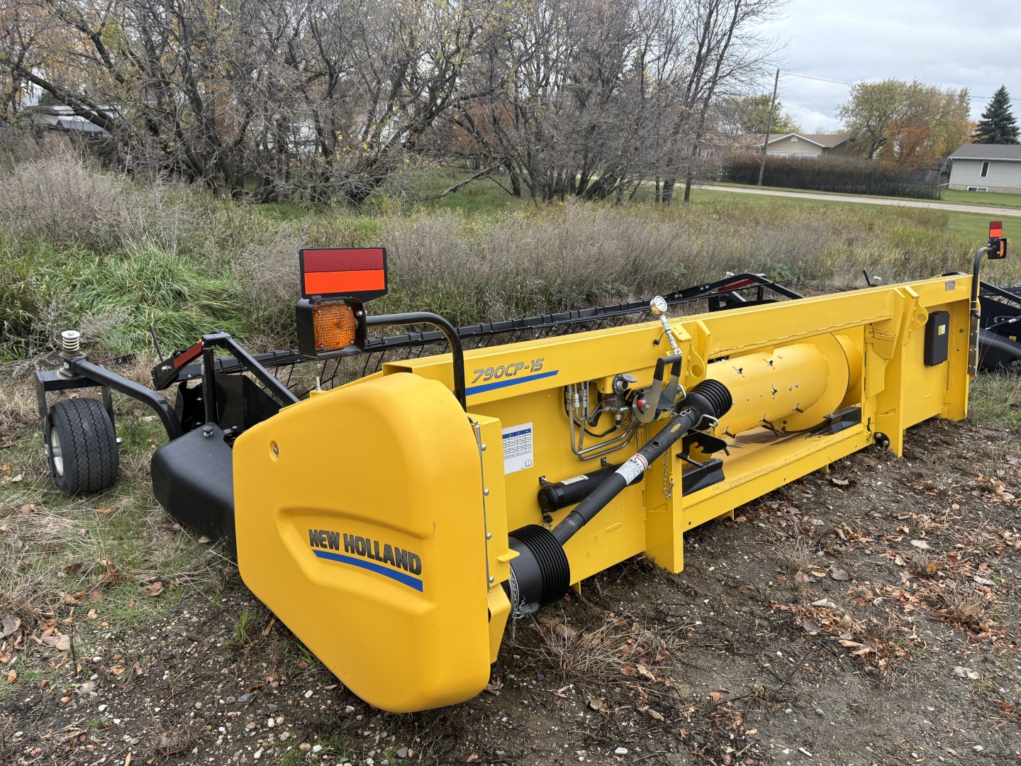 2025 New Holland 790CP Header Pickup