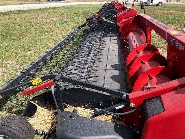 2023 Case 8250 Combine