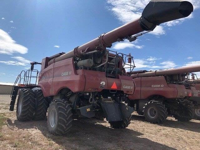 2023 Case 8250 Combine