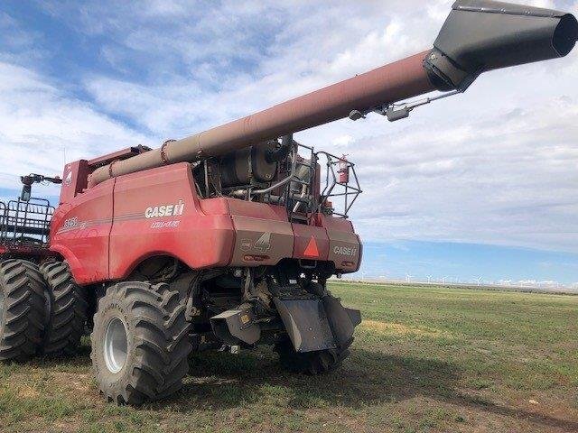 2023 Case 8250 Combine