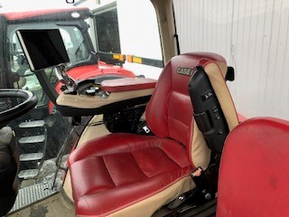 2022 Case MAG310 Tractor