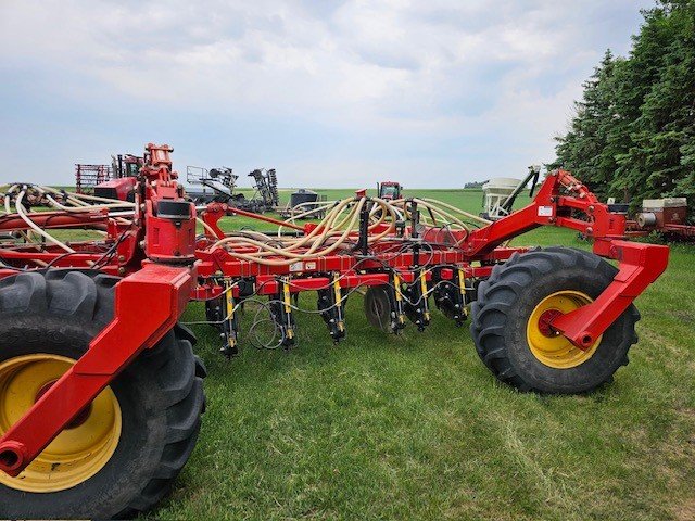 2014 Bourgault 3320-76 Seeding Tool