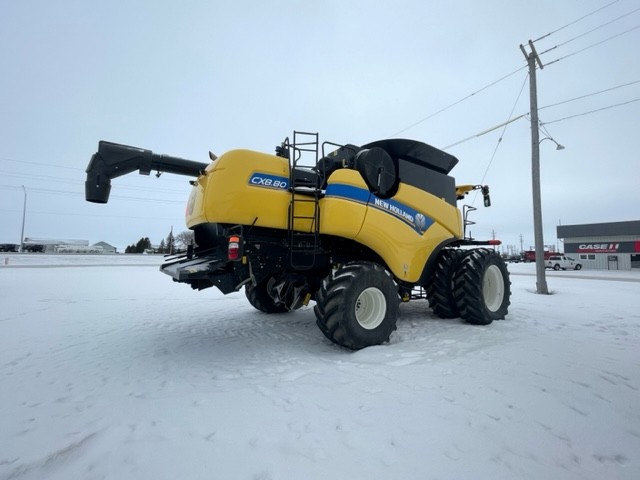 2017 New Holland CX8.80 Combine