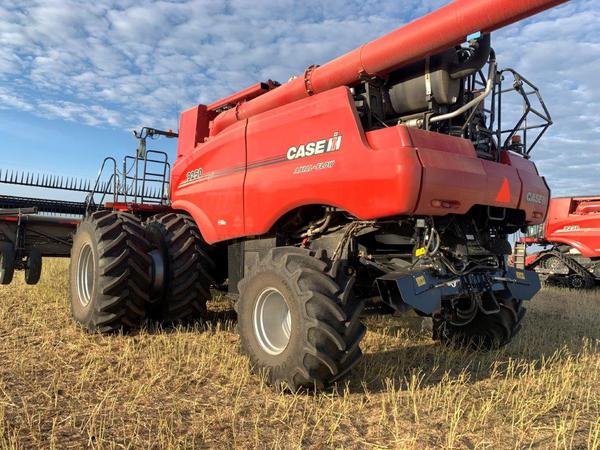 2019 Case 9250 Combine