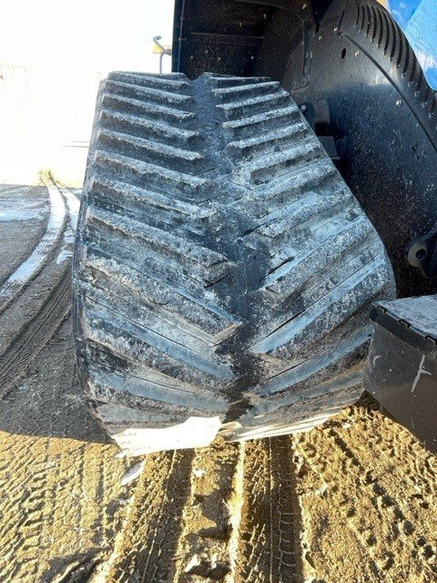 2012 New Holland T9.615Q Tractor Rubber Track