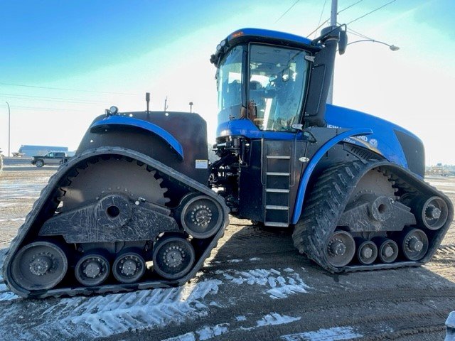 2012 New Holland T9.615Q Tractor Rubber Track