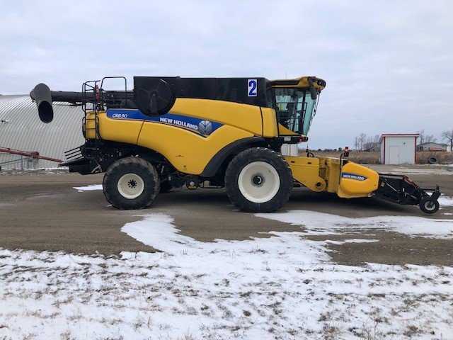 2016 New Holland CR8.90 Combine