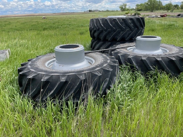 2022 Case 800/70R38 Combine Attachment