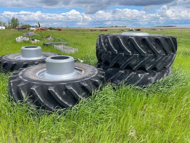 2022 Case 800/70R38 Combine Attachment