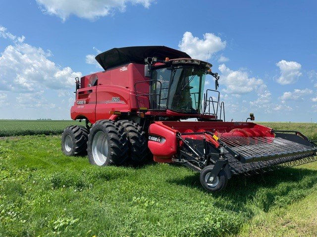 2019 Case 8250 Combine