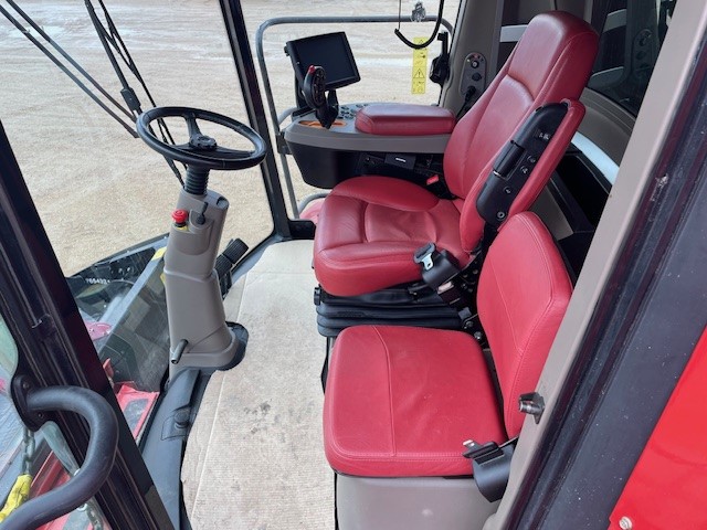 2020 Case 8250 Combine