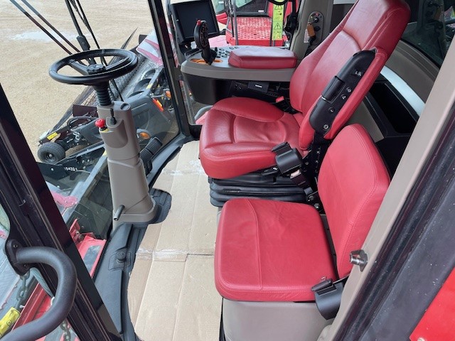 2020 Case 8250 Combine