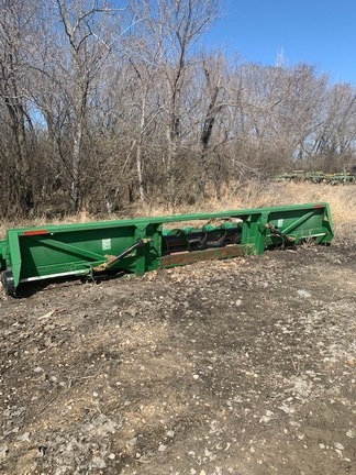 1989 John Deere 843 Header Corn Head