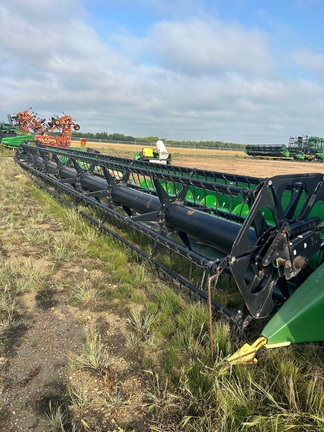 2005 John Deere 635F Header Combine