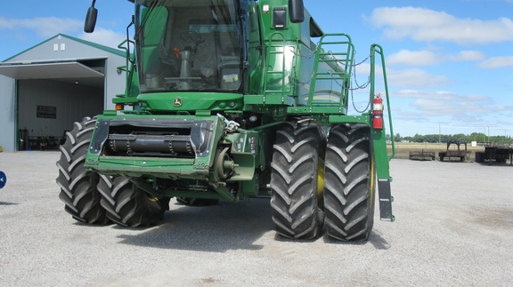 2021 John Deere S790 Combine