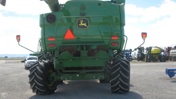 2021 John Deere S790 Combine