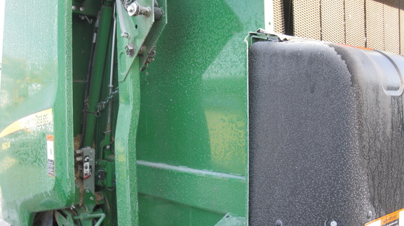 2020 John Deere 560M Baler/Round