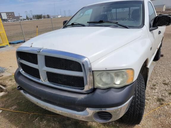 2003 Dodge 2500 Vehicle