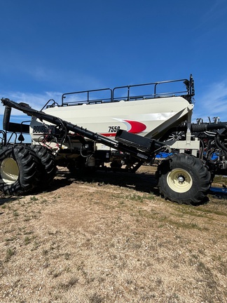 2019 Bourgault 3720 & 7550 Air Seeder