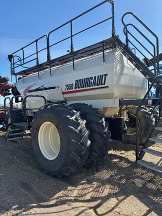 2019 Bourgault 3720 & 7550 Air Seeder