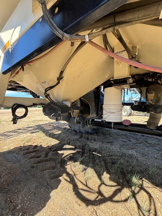 2019 Bourgault 3720 & 7550 Air Seeder