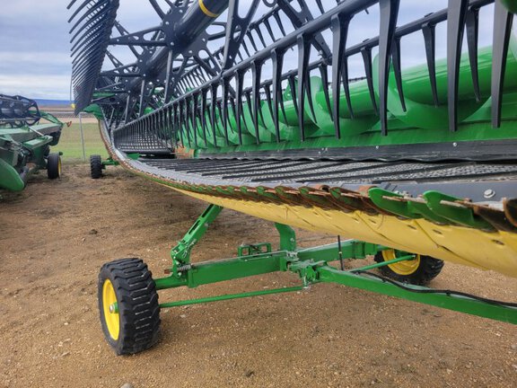 2022 John Deere HD45F Header Combine